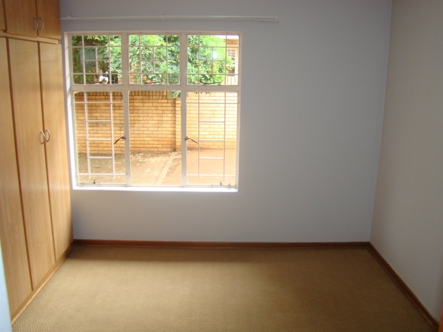 2 Bedroom Property for Sale in Langenhovenpark Free State